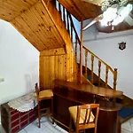Villa Castle View Traditional House - Free Parking On Site Gjirokastër