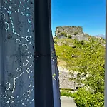Villa Castle View Traditional House - Free Parking On Site Gjirokastër