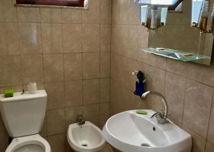 Castle View Traditional House In 别墅 *